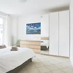 1 Apartment *