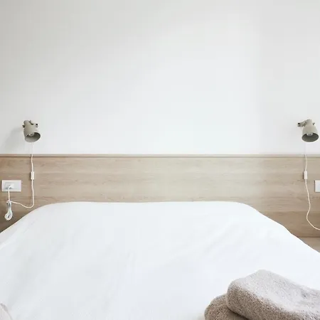 1 Appartement Dervio